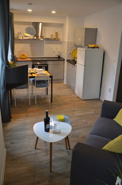 Dinghy Apartment Zadar Eksteriør bilde